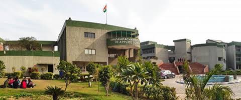 Bhaskaracharya College of Applied Sciences Campus photo (20) by Namarta