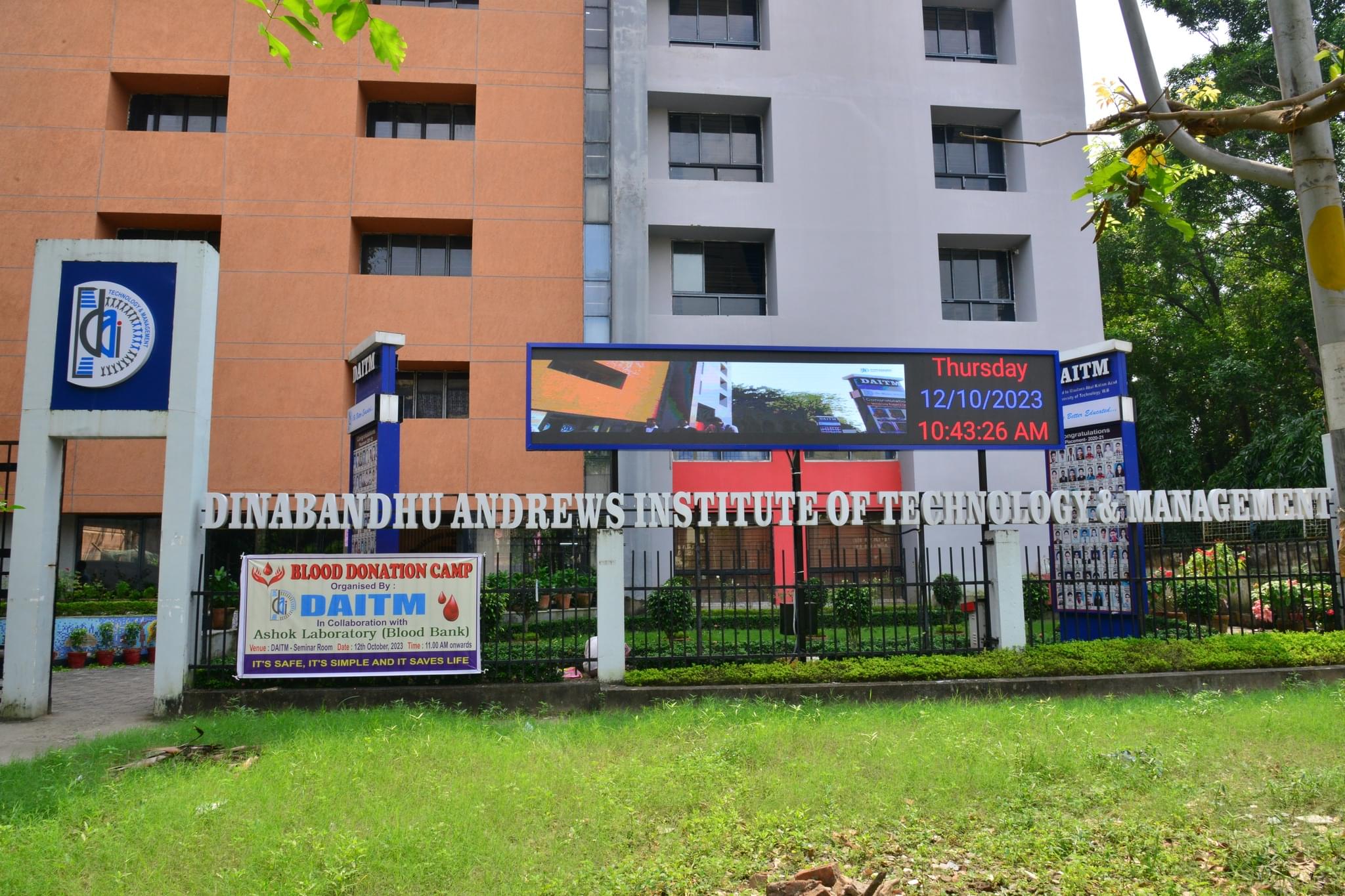 Dinabandhu Andrews Institute of Technology and Management Kolkata Campus photo 1