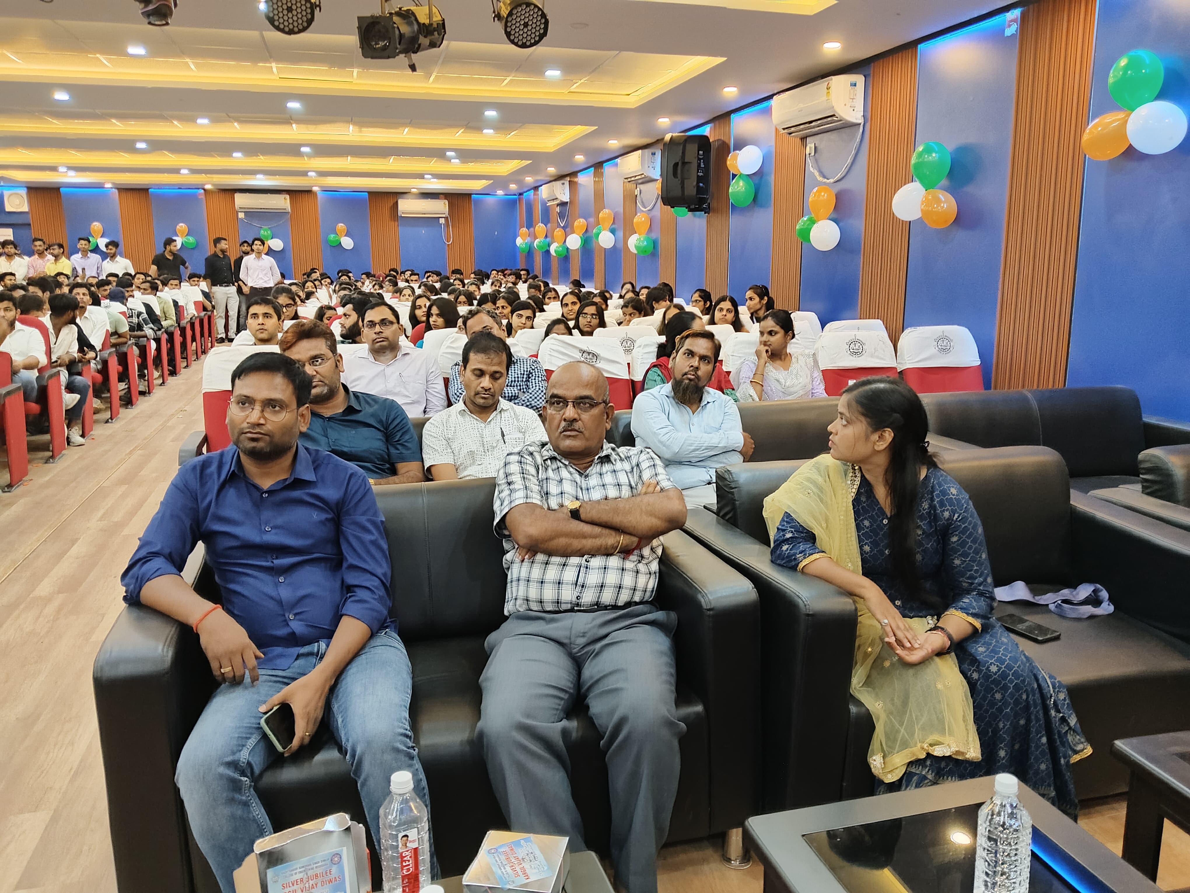 AKU Convocation & Festivals photo (10) by Ankit kumar