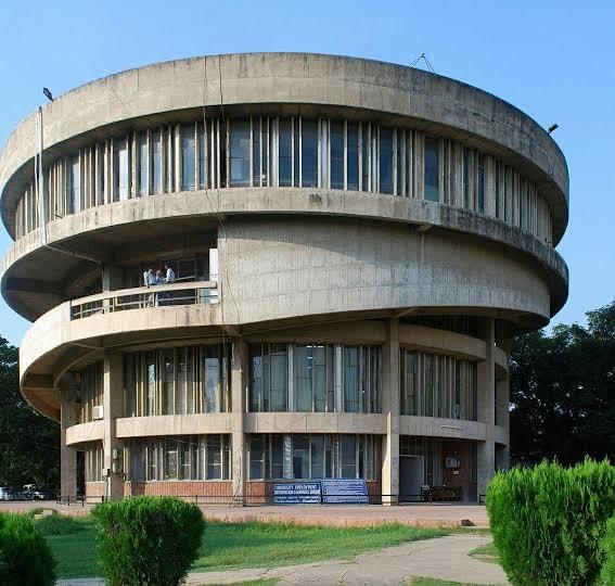 Panjab University Chandigarh Campus photo (14) by Yashika