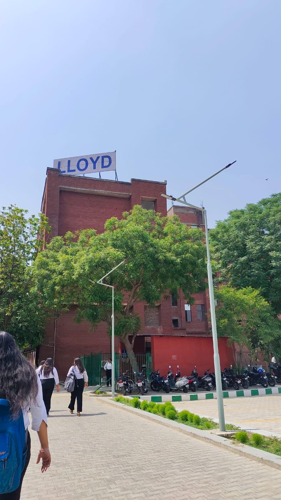 Lloyd Law College Greater Noida Campus photo 5