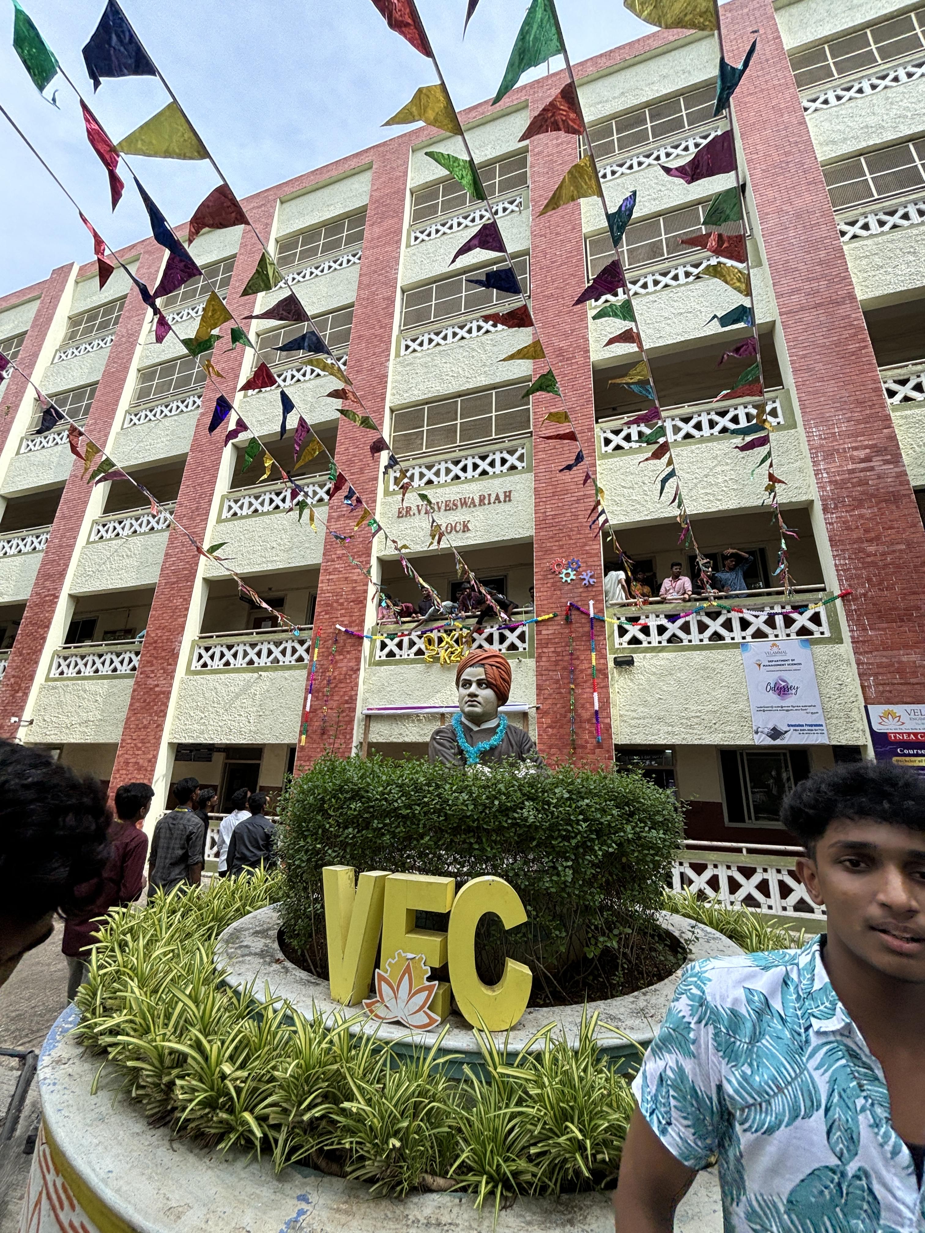 VEC Campus photo 2
