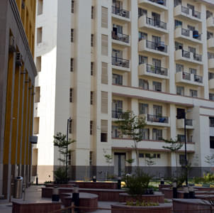 GL Bajaj Institute of Management and Research Greater Noida Facilities & Labs photo 1