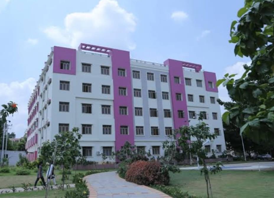 GNITS Campus photo (16) by Pavani Akula