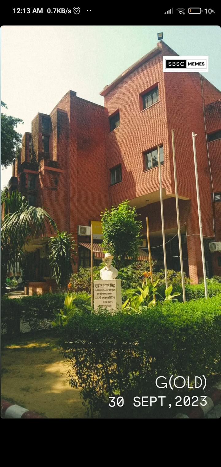 Shaheed Bhagat Singh Evening College Campus photo (7) by Anshul Bairagi