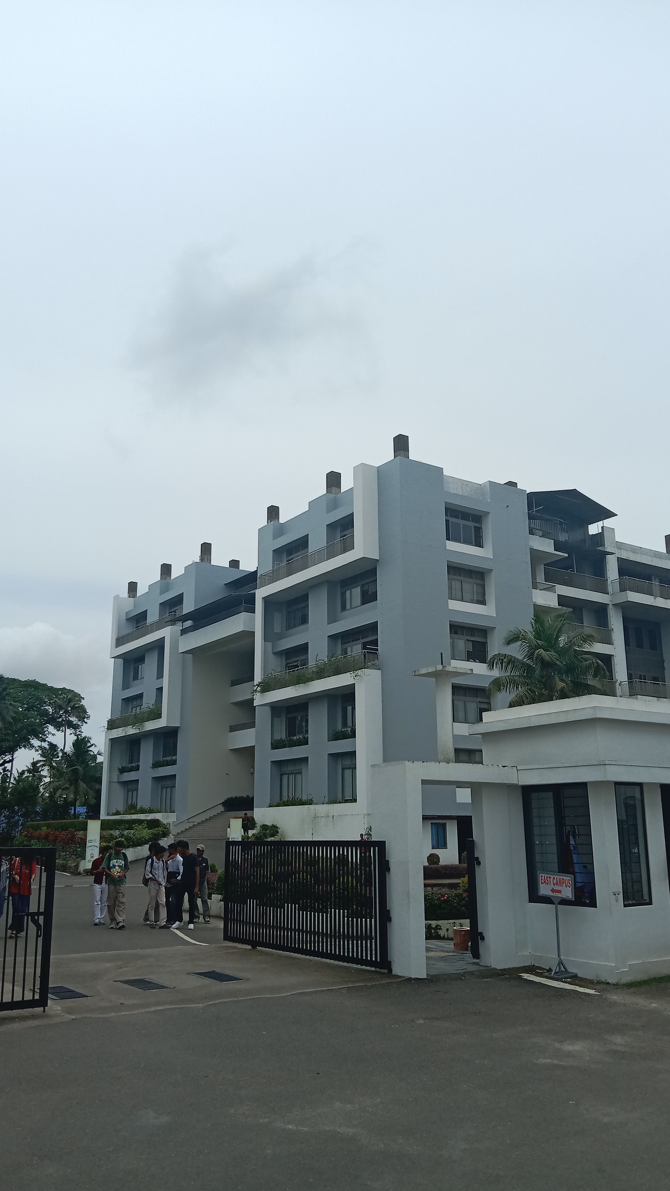 Sacred Heart College Ernakulam Campus photo (13) by VIJAY VENKITESH