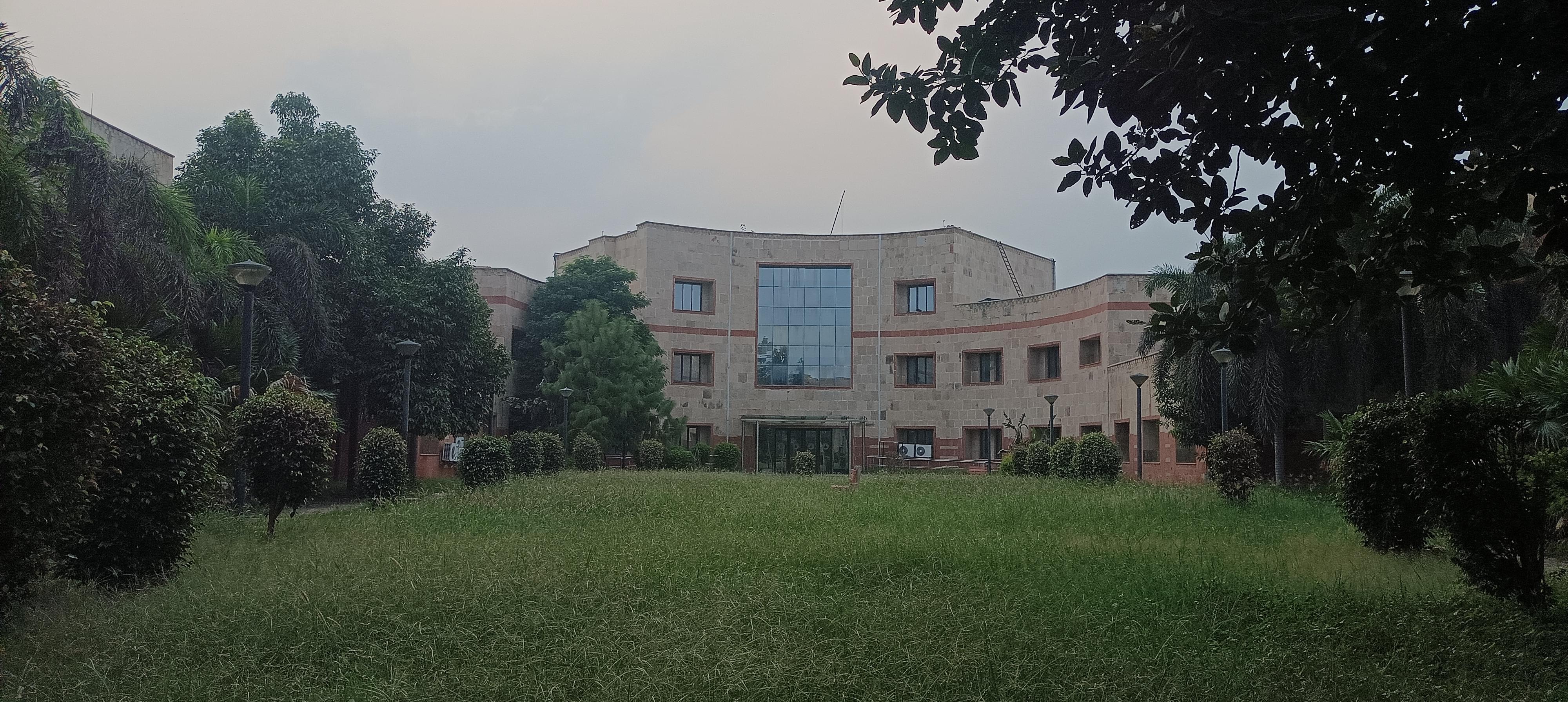 Gautam Buddha University Greater Noida Infrastructure & Academic Building photo (12) by Vartika Verma