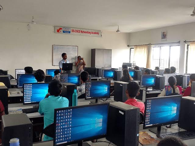 SR University Facilities & Labs photo (14) by Heman Payrala