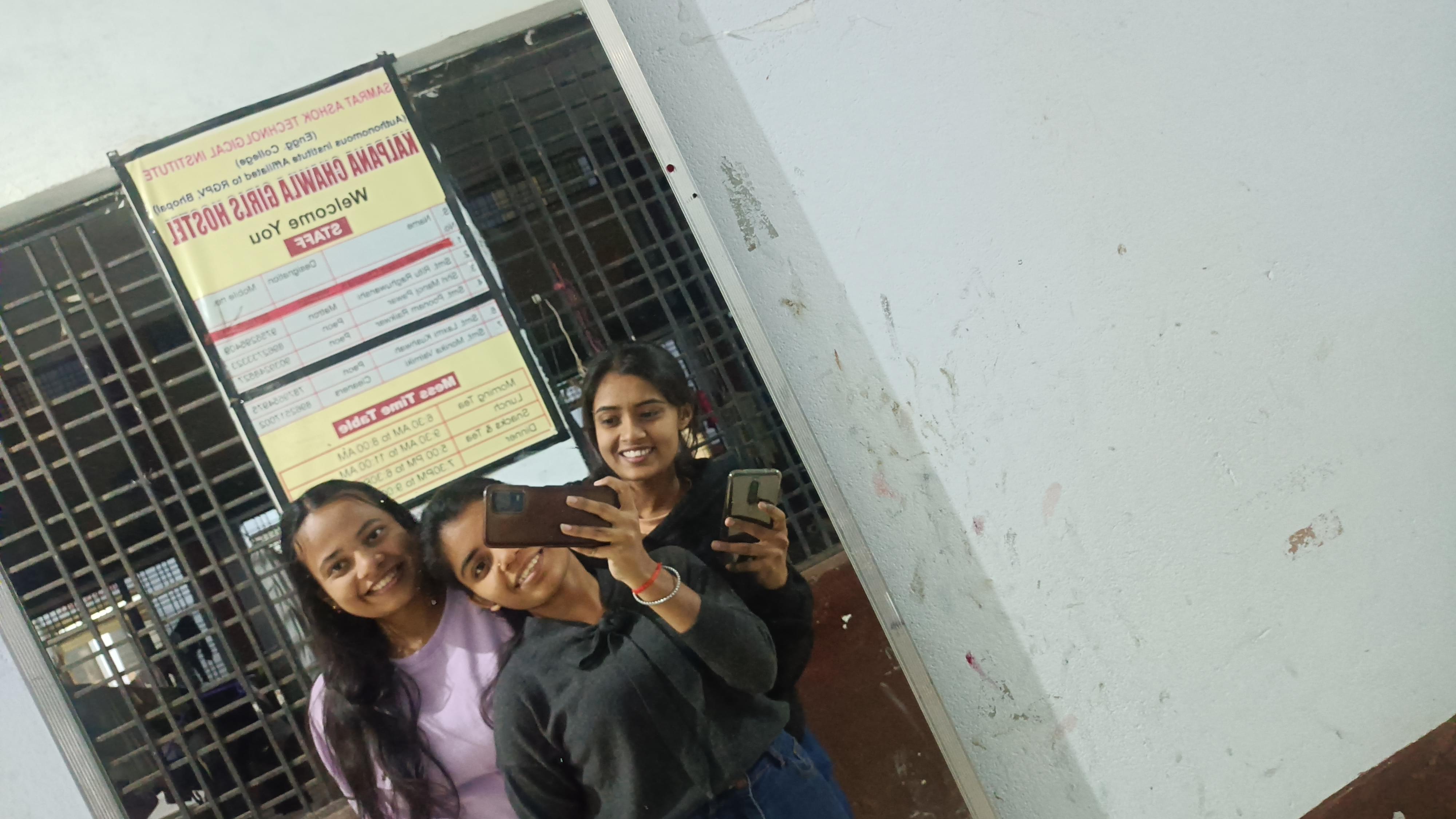 SATI Vidisha Hostels photo (15) by Toshima Rahangdale