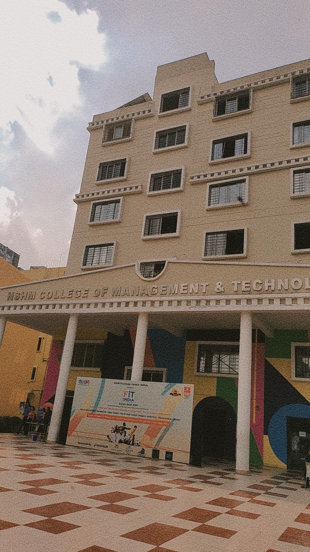 NSHM Kolkata General photo (2) by Sumit Gupta