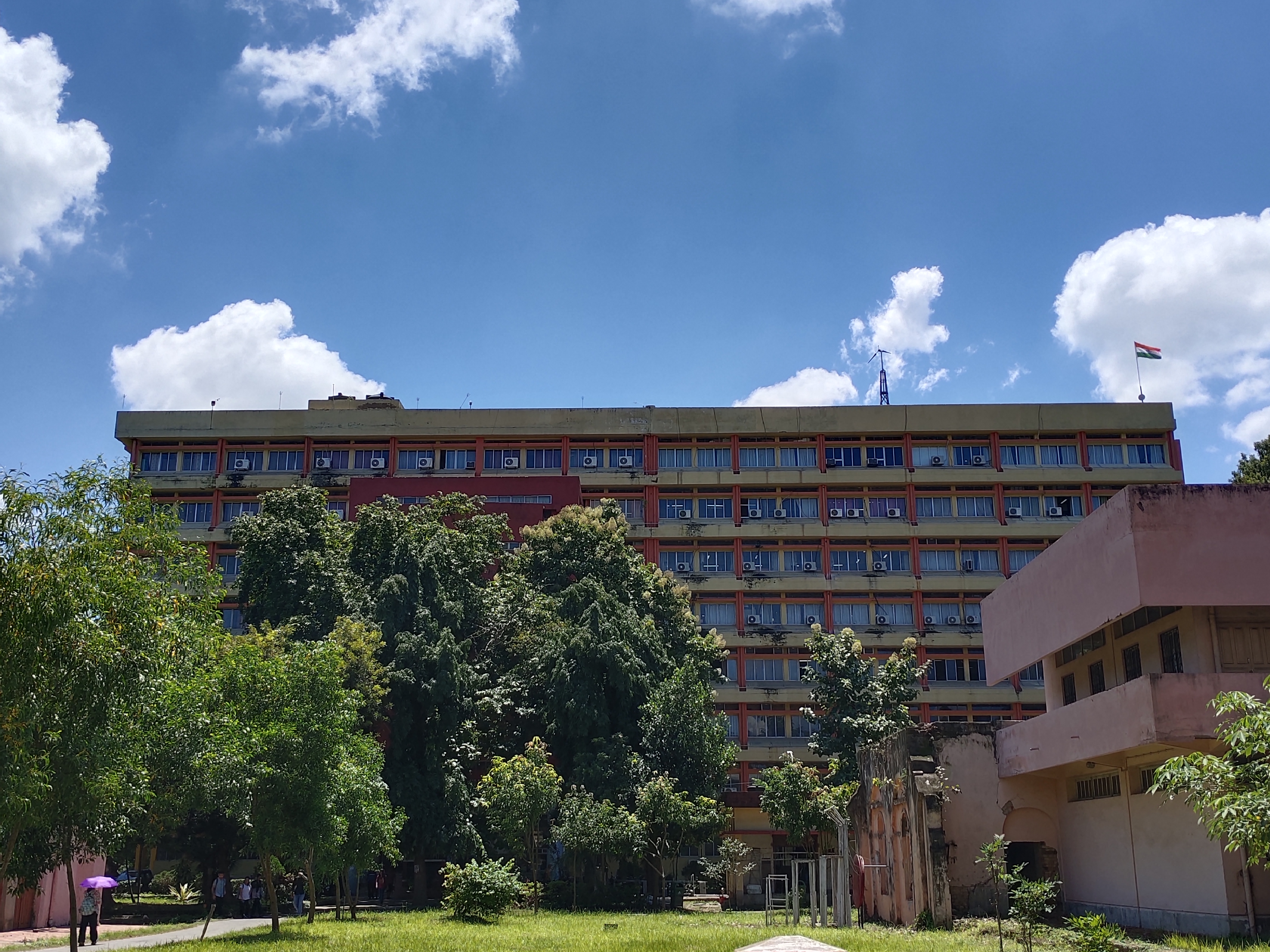 IIEST Shibpur Campus photo (9) by Samrat Das