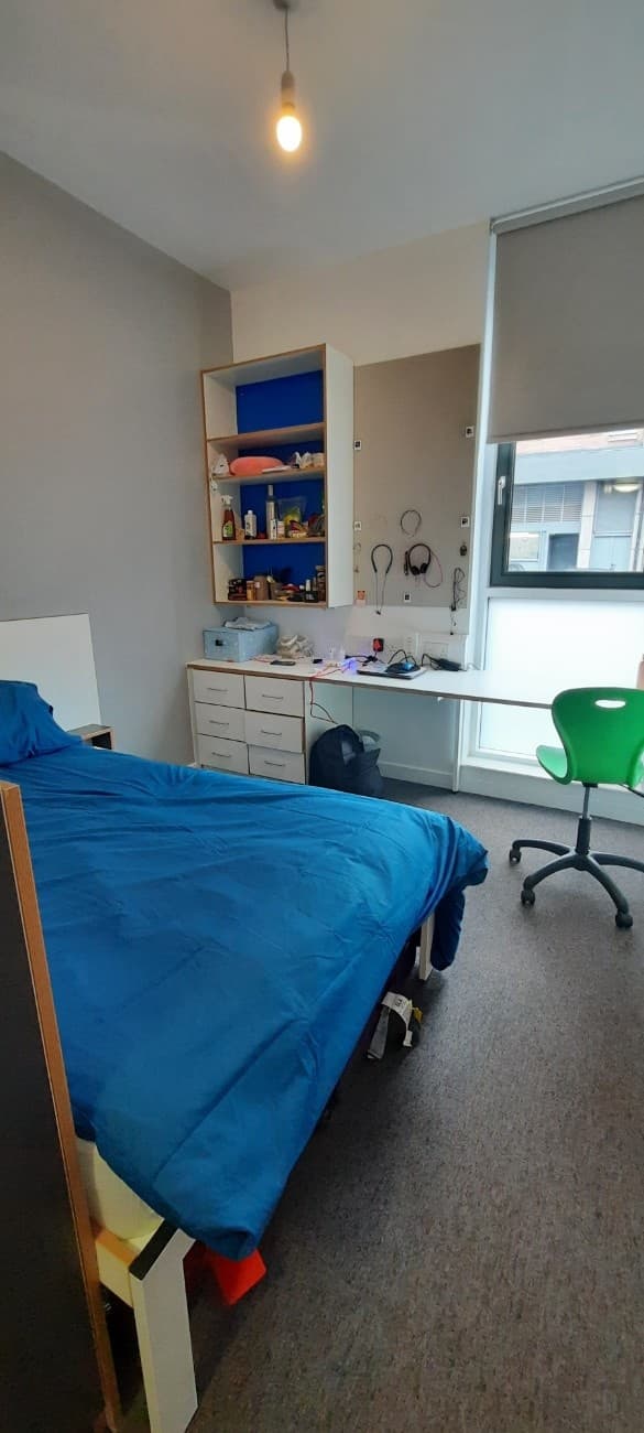 GLASGOW UNIVERSITY BIOLOGY ENTRY REQUIREMENTS visual data 6