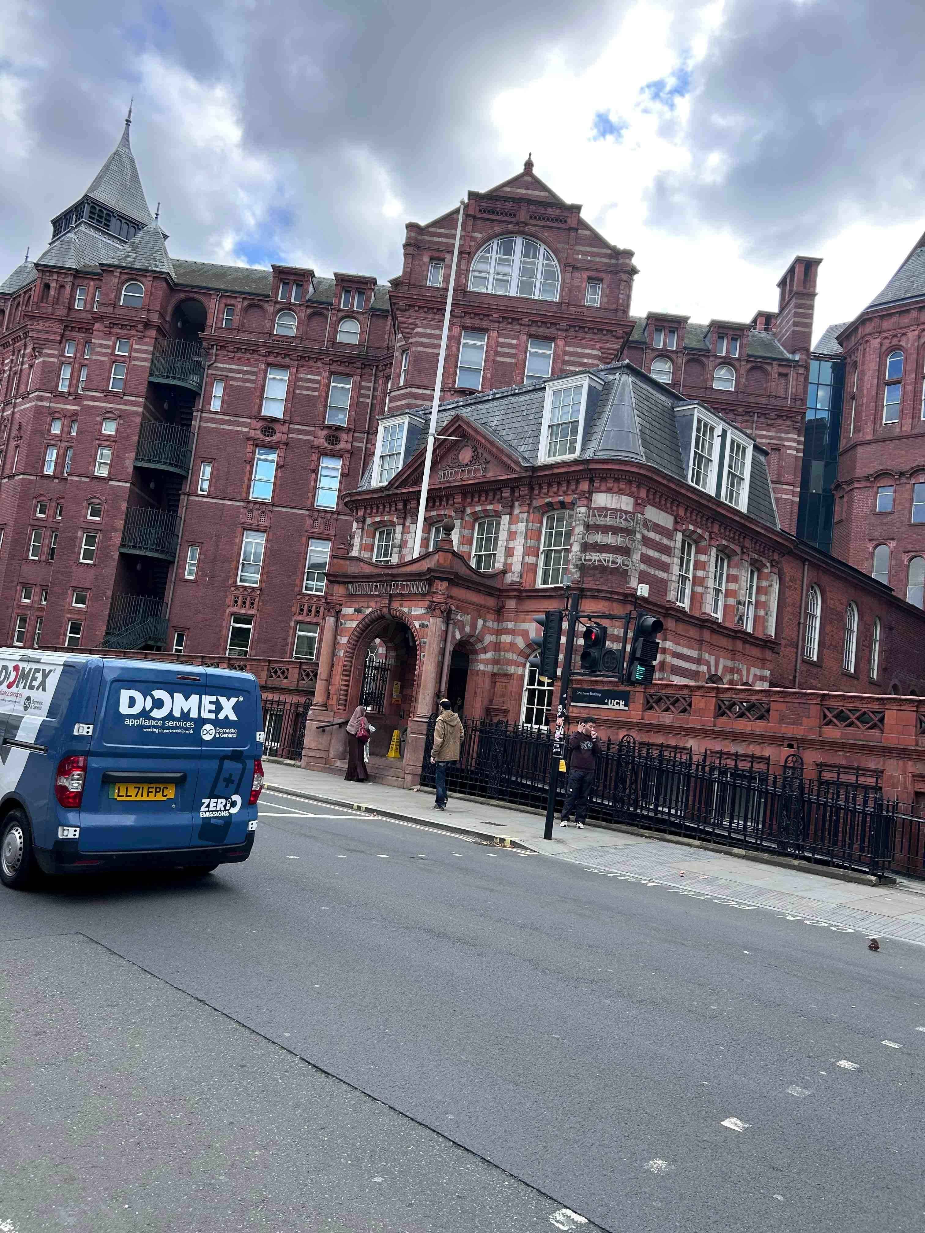 University College London (UCL): Admissions 2026, Tuition Fees ...